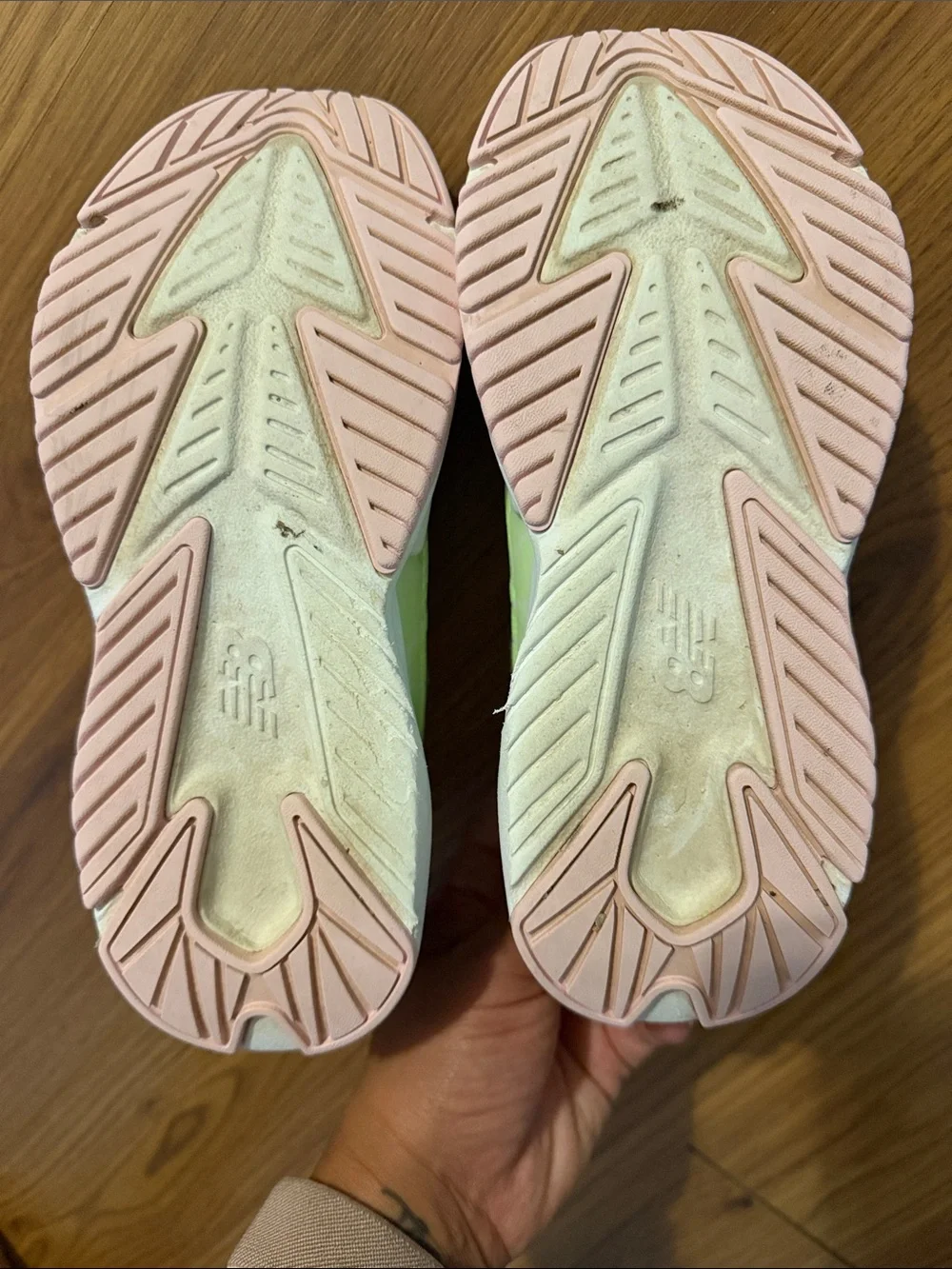 New Balance Kids' Rave Run V2 Hook and Loop